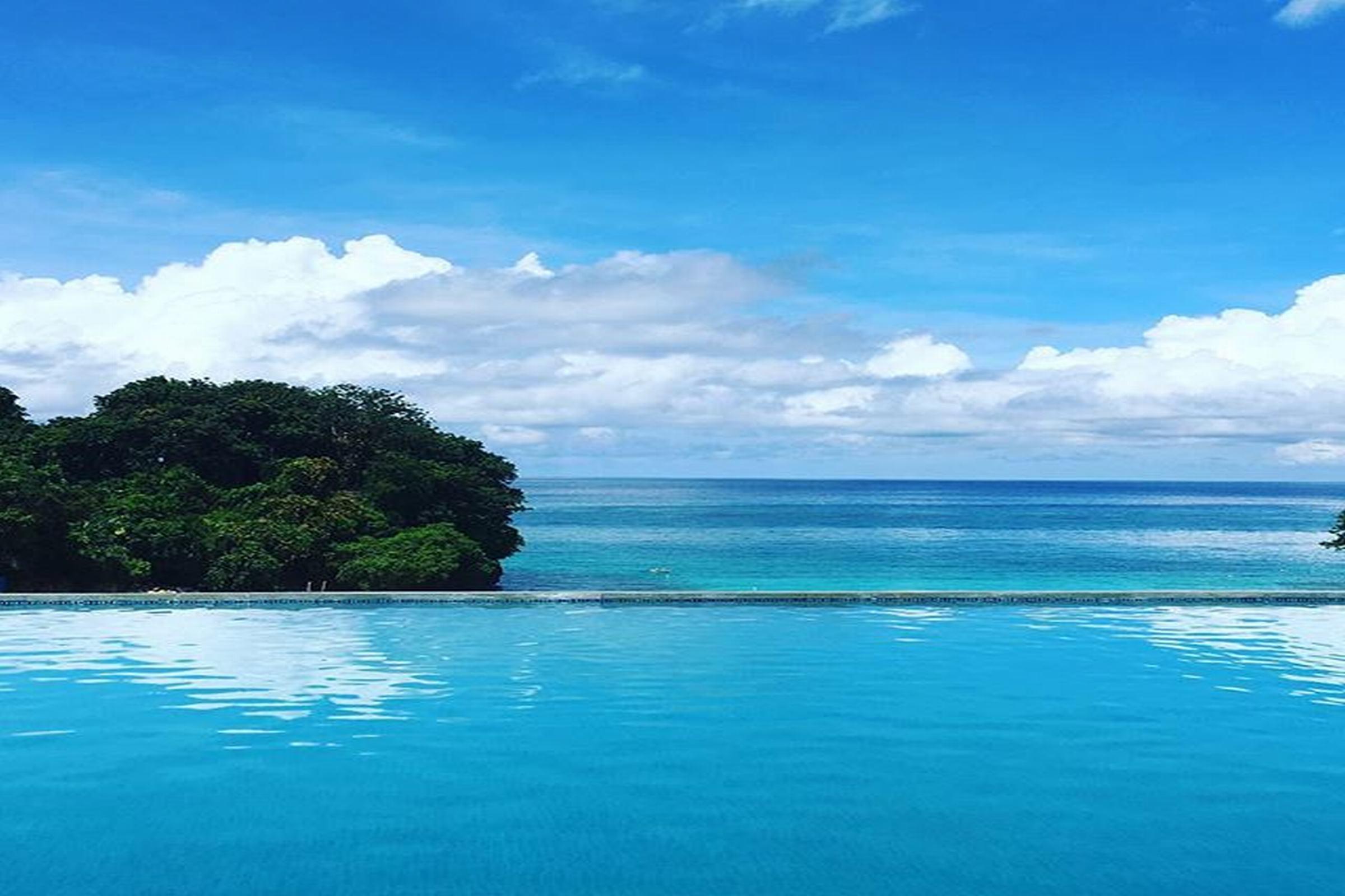 Crimson Resort And Spa Boracay Yapak Esterno foto